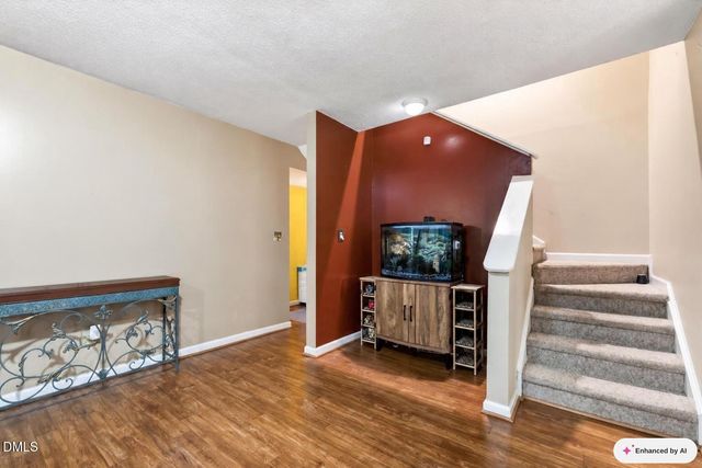 6001 Winterpointe Lane 101, Raleigh, NC 27606