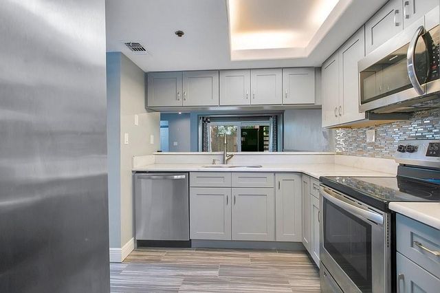 1090 E MICHIGAN STREET A, Orlando, FL 32806