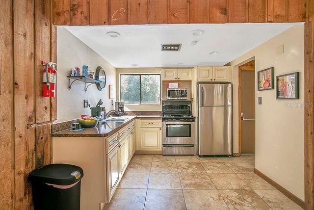 1090 E MICHIGAN STREET A, Orlando, FL 32806