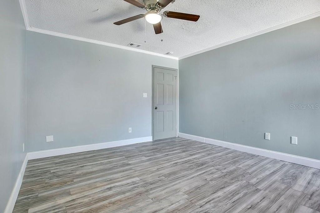 Image 21 of property listing at 1090 E MICHIGAN STREET A, Orlando, FL 32806