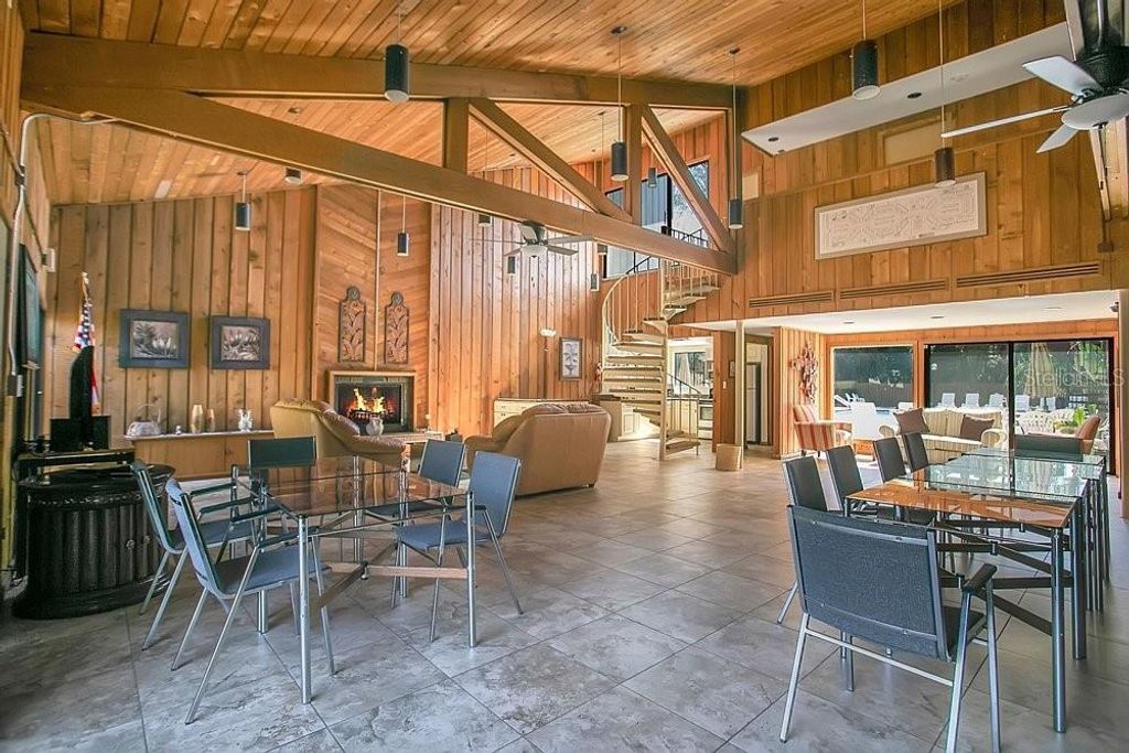 Image 31 of property listing at 1090 E MICHIGAN STREET A, Orlando, FL 32806