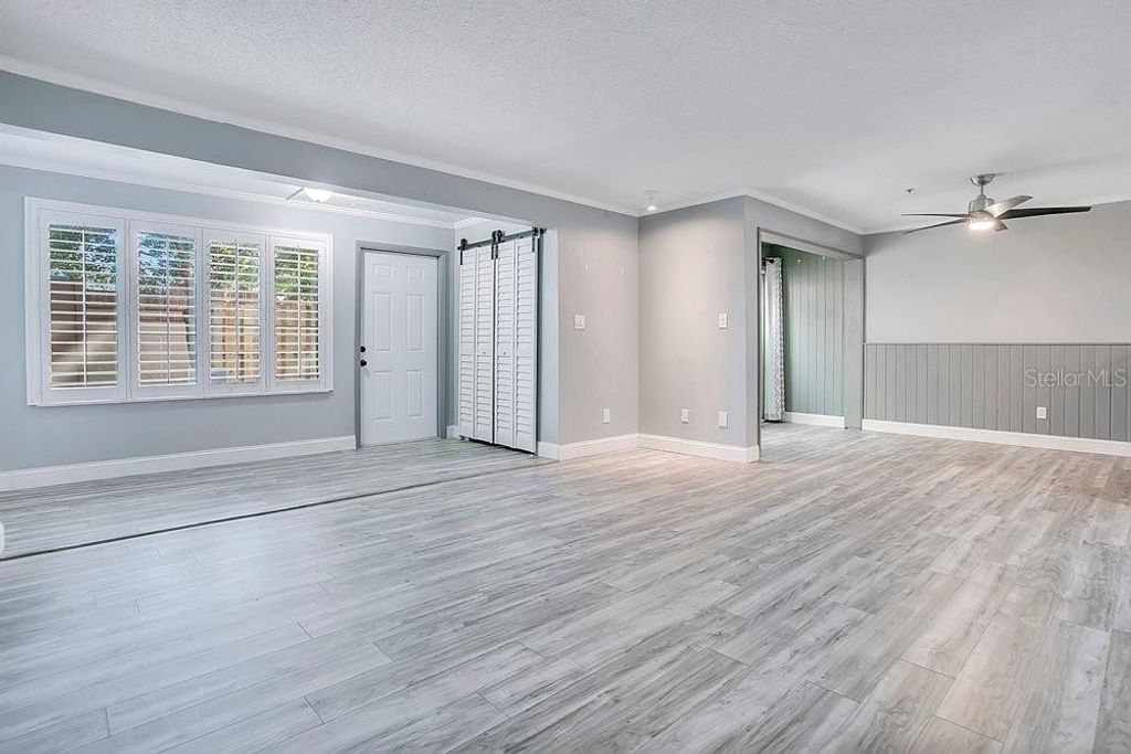 Image 7 of property listing at 1090 E MICHIGAN STREET A, Orlando, FL 32806