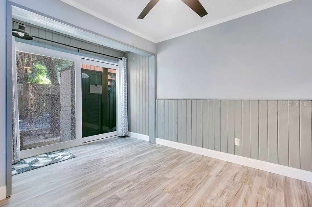 Image 10 of property listing at 1090 E MICHIGAN STREET A, Orlando, FL 32806