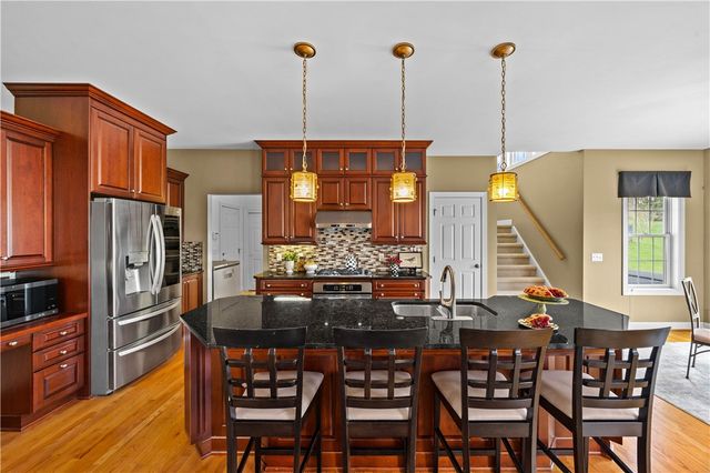 129 Lynx Court, Penfield, NY 14450