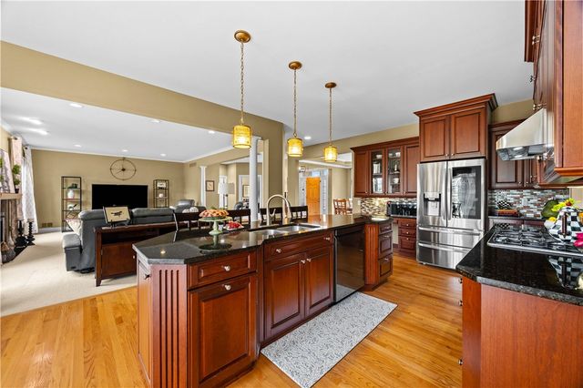 129 Lynx Court, Penfield, NY 14450