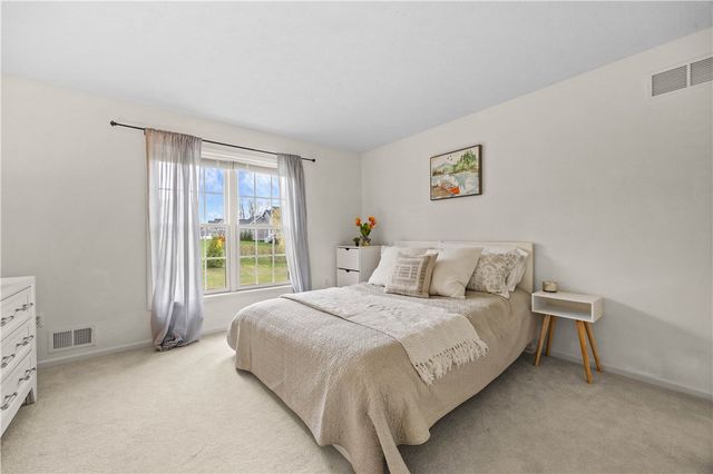 129 Lynx Court, Penfield, NY 14450