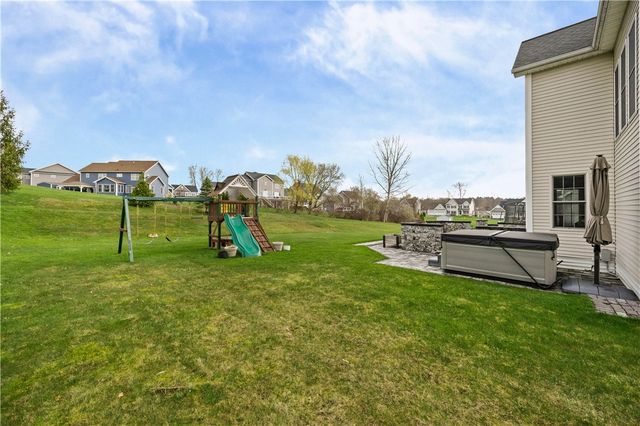 129 Lynx Court, Penfield, NY 14450