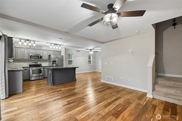 24114 SE 281st Street, Maple Valley, WA 98038