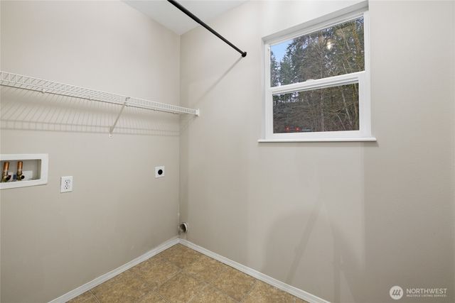 24114 SE 281st Street, Maple Valley, WA 98038