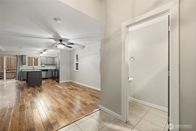 24114 SE 281st Street, Maple Valley, WA 98038