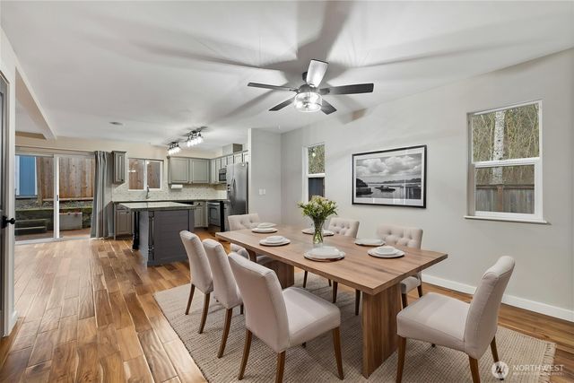 24114 SE 281st Street, Maple Valley, WA 98038