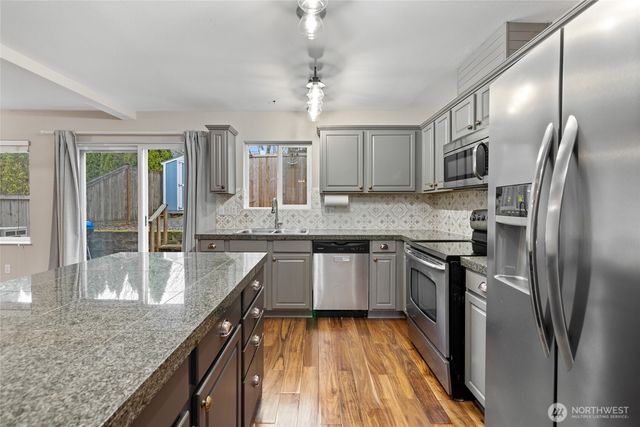 24114 SE 281st Street, Maple Valley, WA 98038