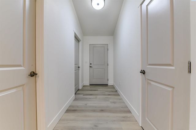 6198 W 30th Pl, Kennewick, WA 99338