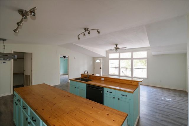 170 W Creek, Trinity, TX 75862