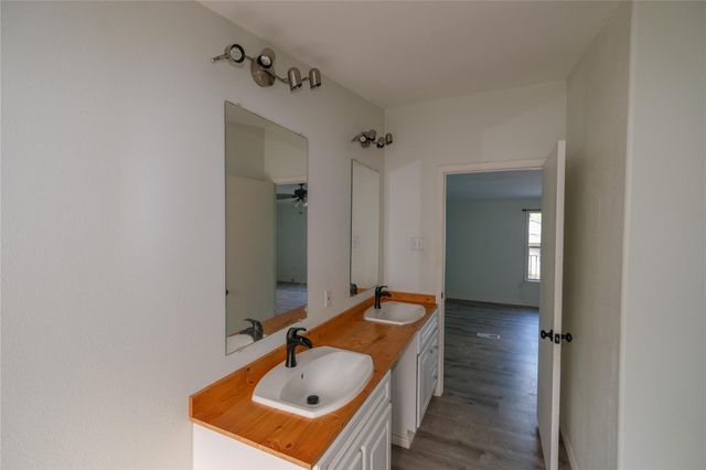 170 W Creek, Trinity, TX 75862