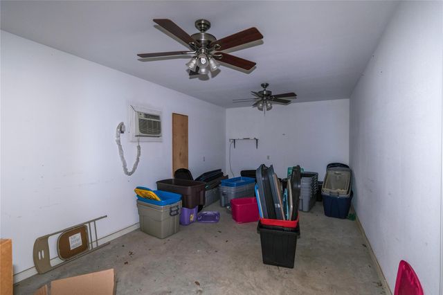 170 W Creek, Trinity, TX 75862