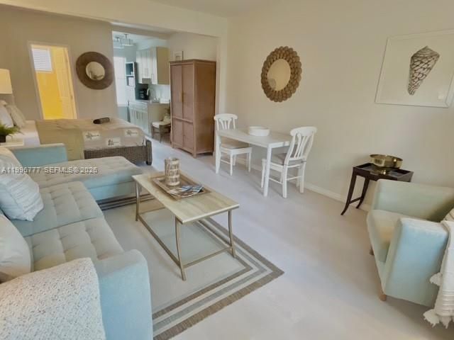 1050 Pennsylvania Ave 28, Miami Beach, FL 33139