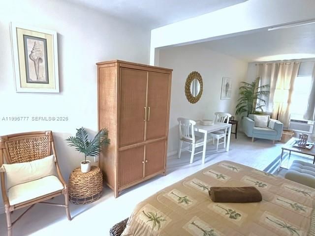 1050 Pennsylvania Ave 28, Miami Beach, FL 33139