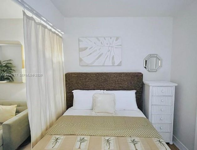 1050 Pennsylvania Ave 28, Miami Beach, FL 33139