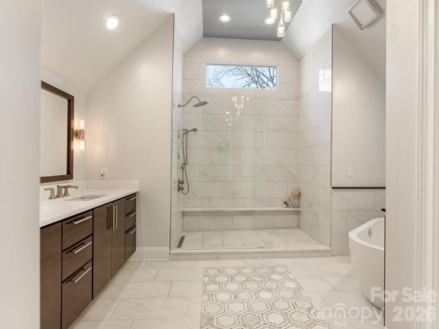 8618 Highgrove Street, Charlotte, NC 28277