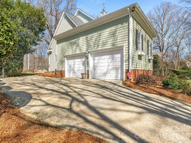 8618 Highgrove Street, Charlotte, NC 28277