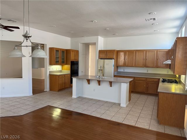 6389 Elizabethtown Avenue, Las Vegas, NV 89110