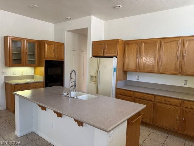 6389 Elizabethtown Avenue, Las Vegas, NV 89110