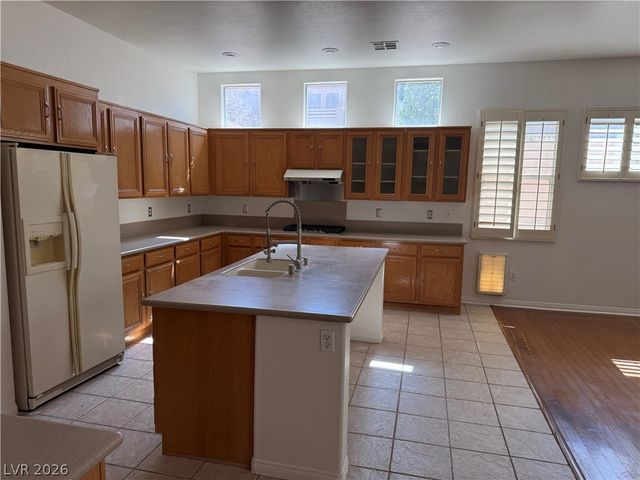 6389 Elizabethtown Avenue, Las Vegas, NV 89110