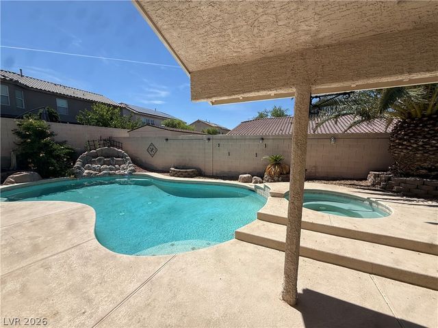 6389 Elizabethtown Avenue, Las Vegas, NV 89110