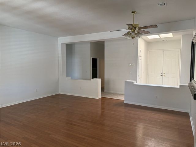 6389 Elizabethtown Avenue, Las Vegas, NV 89110