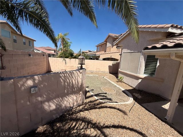 6389 Elizabethtown Avenue, Las Vegas, NV 89110