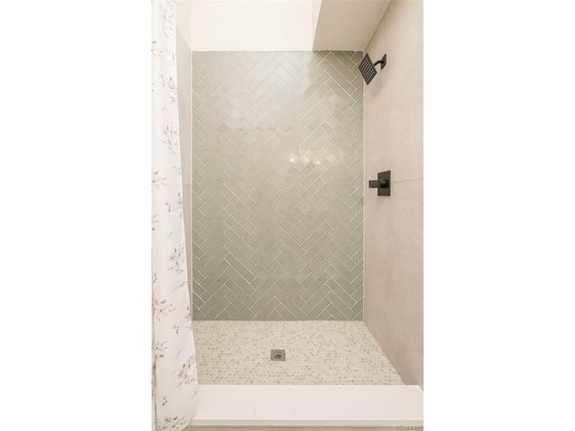 9642 W Chatfield Ave C, Littleton, CO 80128