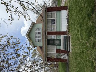 35068 Ellen Street, Clinton Township, MI 48035
