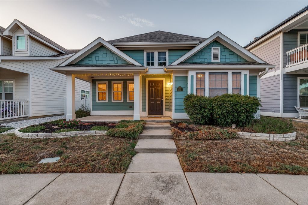 1745 Goodwin Drive, Providence Village, TX 76227 — photo 2
