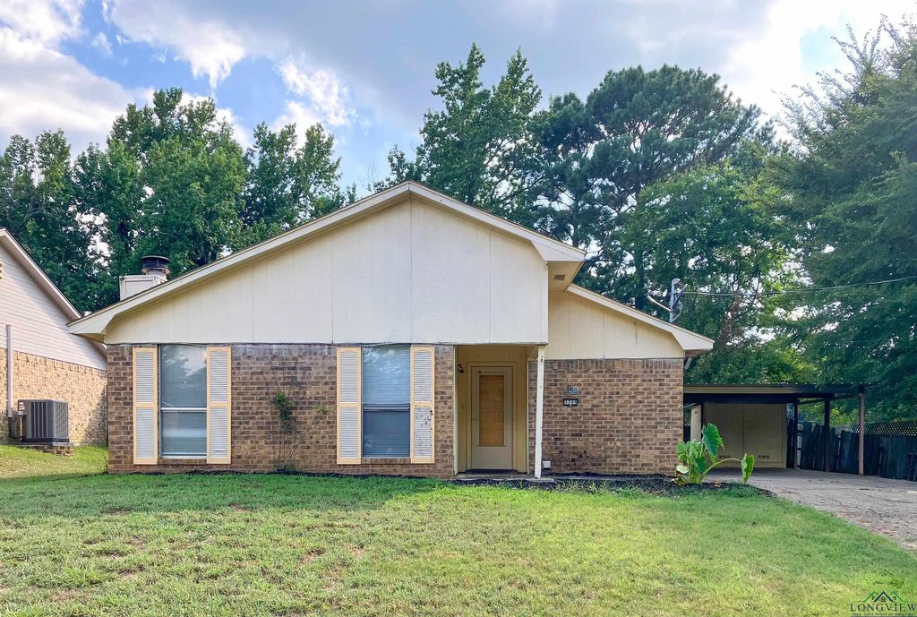 3709 Pratt Dr, Longview, TX 75604