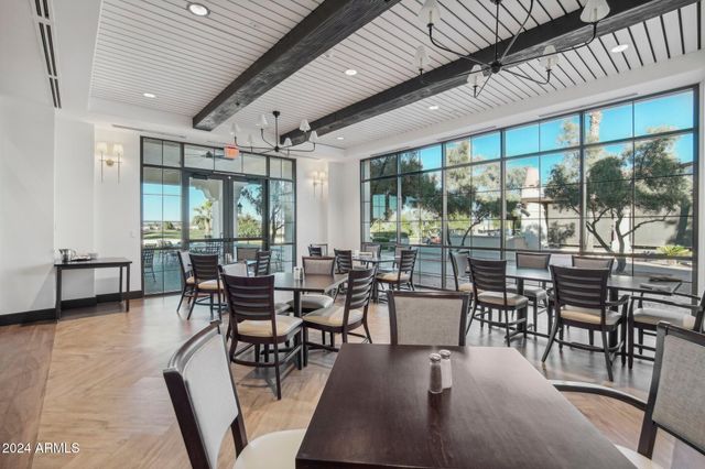 22303 N MONTECITO Avenue, Sun City West, AZ 85375