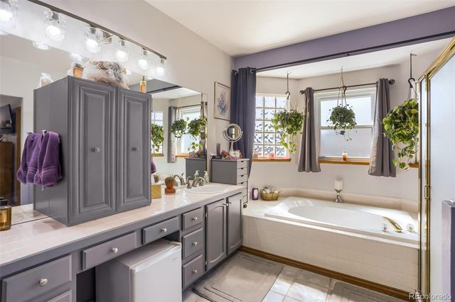 11246 W Coal Mine Drive, Littleton, CO 80127