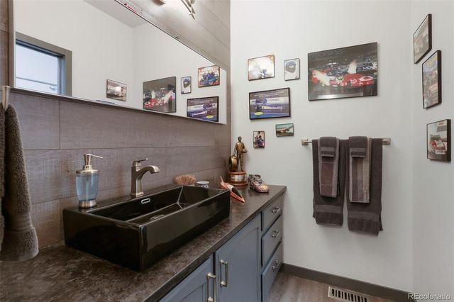 11246 W Coal Mine Drive, Littleton, CO 80127