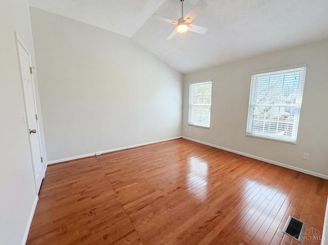 5550 Regimental Place, Cincinnati, OH 45239