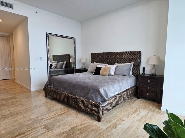 1000 Brickell Plz PH5503, Miami, FL 33131