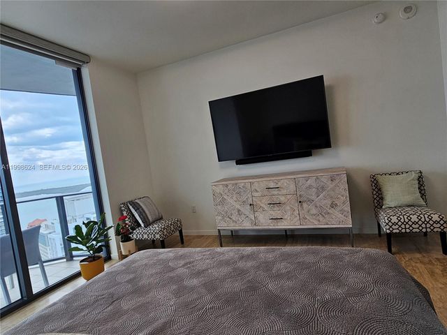 1000 Brickell Plz PH5503, Miami, FL 33131