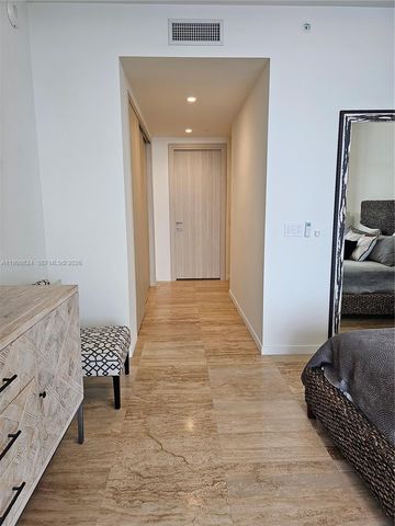 1000 Brickell Plz PH5503, Miami, FL 33131