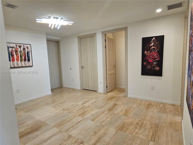 1000 Brickell Plz PH5503, Miami, FL 33131