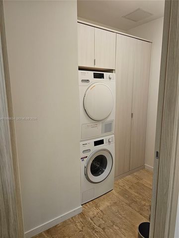 1000 Brickell Plz PH5503, Miami, FL 33131