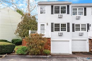 12 Camelot Drive D1, Norwalk, CT 06850