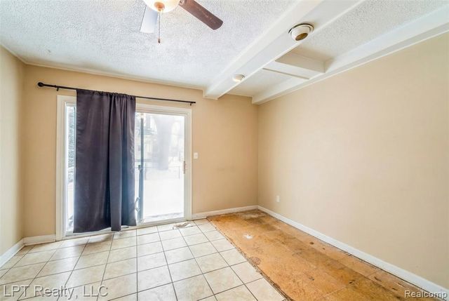 453 Spruce Street, Wyandotte, MI 48192