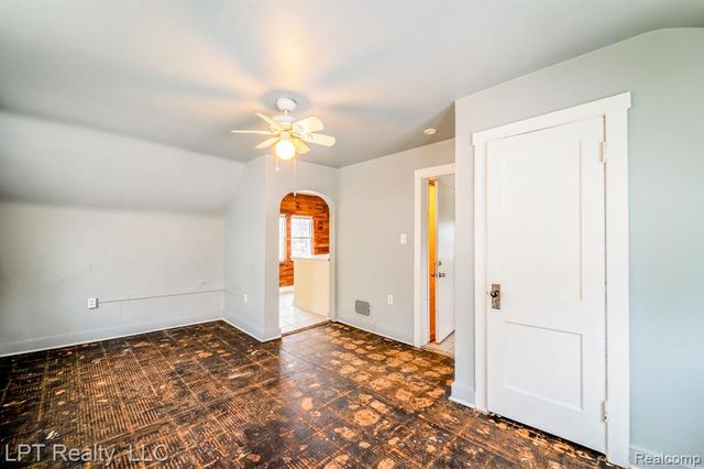 453 Spruce Street, Wyandotte, MI 48192