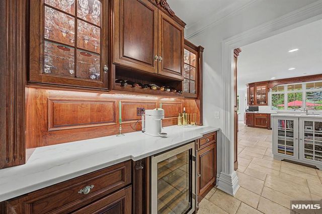 30 FRED Street, Old Tappan, NJ 07675