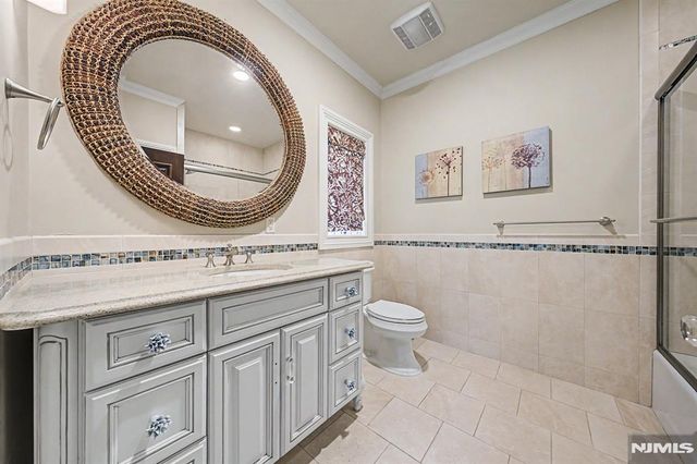 30 FRED Street, Old Tappan, NJ 07675