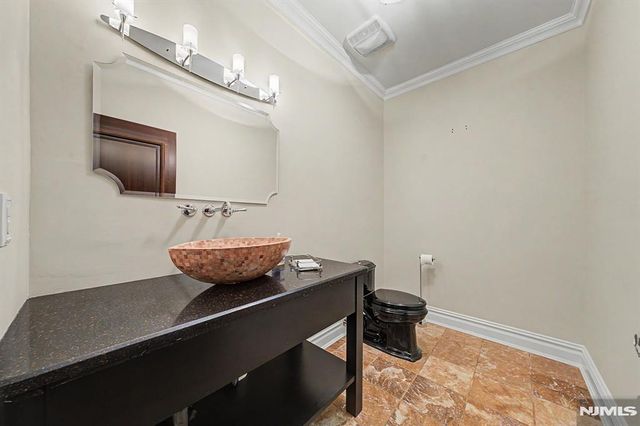 30 FRED Street, Old Tappan, NJ 07675